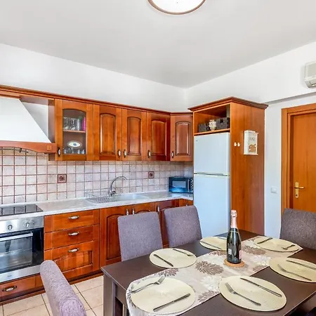 Villa Afrodite Classico